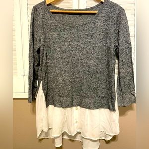 NWOT 7th Avenue Design Studio by New York & Company Medium, Relaxed Fit Sweater,